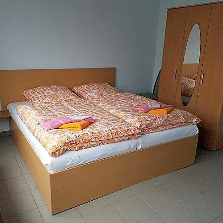 Gaestehaus Zum Padre אכסניה גוך