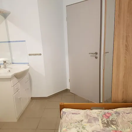 אכסניה Gaestehaus Zum Padre *