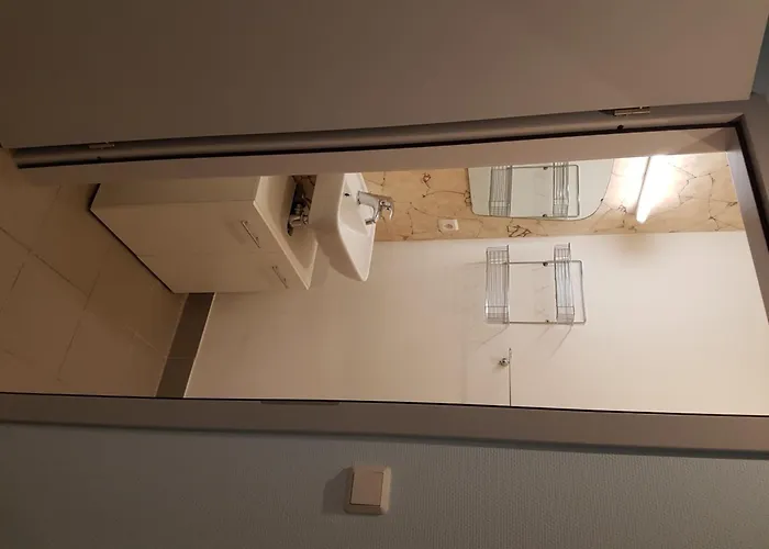 بيت شباب Gaestehaus Zum Padre *